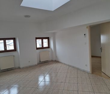 Location Appartement 3 pièces 40m² - Photo 1