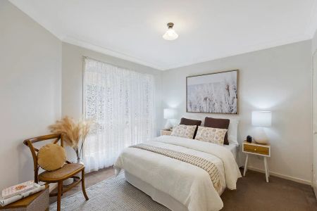 “Charming Townhouse Living in the Heart of East Gosford” - Photo 3