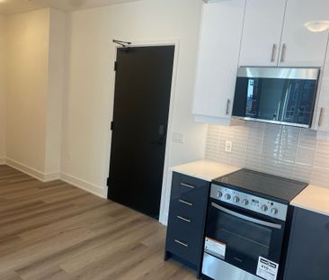 For Lease - 2333 Khalsa Gate Unit# 808, Oakville, Ontario - Photo 1