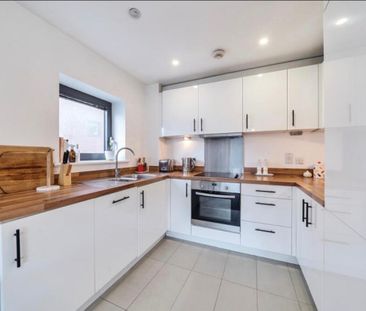 Room in a Shared Flat, Putney Hill, SW15 - Photo 6