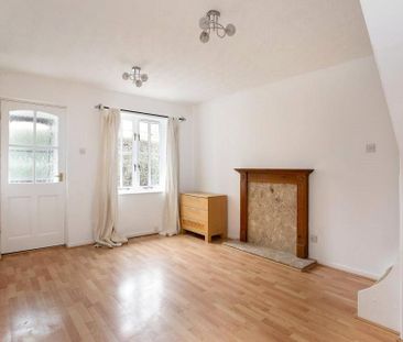 2 bedroom terraced house to rent - Photo 3
