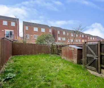 3 bedroom townhouse to rent - Photo 3