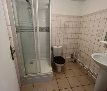 Location Appartement 3 pièces 52m² - Photo 4