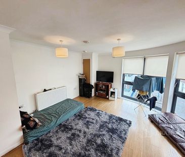 1 bedroom property to rent Canal Walk, Southampton, Hampshire, SO14 - Photo 1