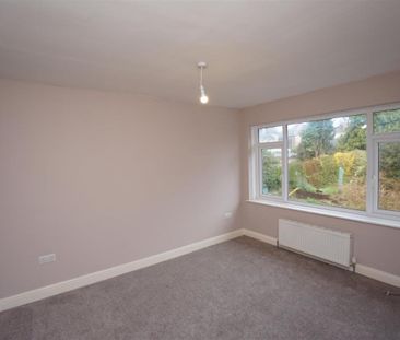 Winchester Road, Lodge Moor, Sheffield - Photo 2