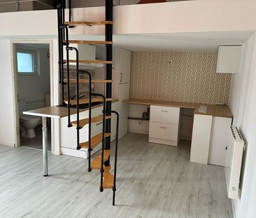 Location Appartement 2 pièces 33m² - Photo 2