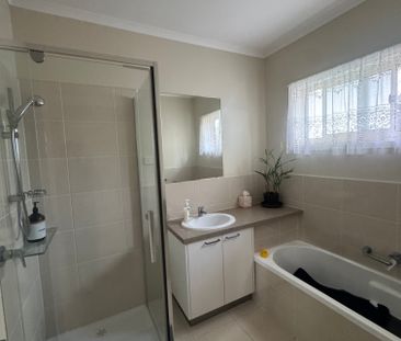 Noble Park - Photo 2