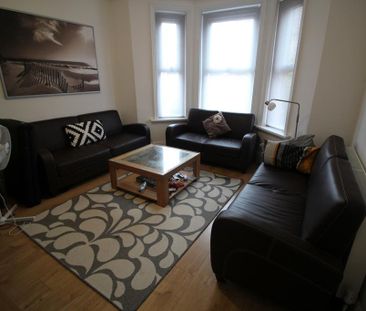 4 bedroom detached house to rent - Photo 1