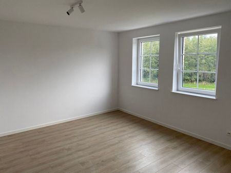 NIEUWBOUW prachtig afgewerkte 2-gevelwoning met grote tuin, ideaal gelegen in een rustige buurt en op 25min van centrum Leuven. - Photo 2