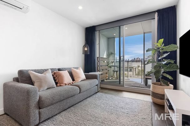 Inner-city luxury and lifestyle - Photo 1