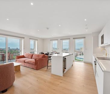 3 bedroom flat to rent - Photo 2