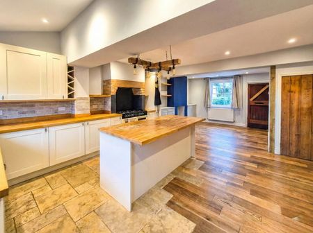 2 Bedroom End Terraced House To Rent - Photo 4