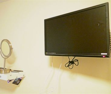 8 Bedroom Flat - Photo 3