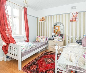 3 bedroom chalet to rent - Photo 1