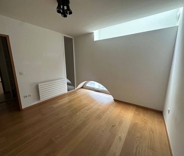 Location appartement 2 pièces 60.2 m² à Lille (59000) VIEUX LILLE - Photo 6