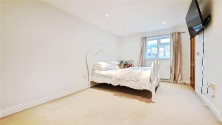 5 bedroom detached house to rent - Photo 5