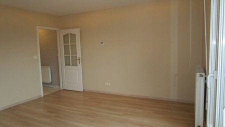 * Metz devant les ponts - résidence - cuisine équipée - garage - parking extérieur privatif - Photo 3