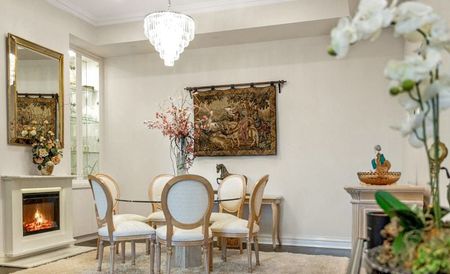 Like a new house but one floor up in Brighton's Golden Mile - Photo 3