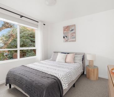 Thinking of selling? Contact our agent - Photo 5