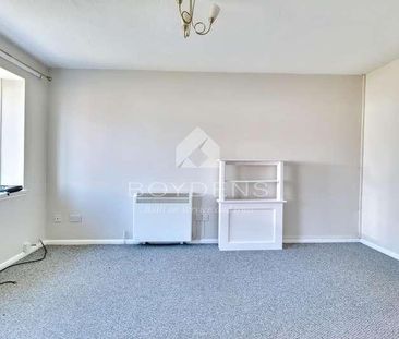 Gilberd Road Colchester, Essex, CO2 - Photo 1