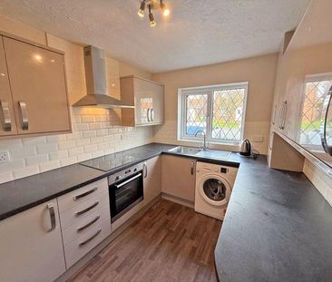 2 bedroom apartment to rent - Photo 4