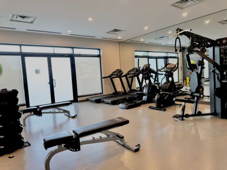 For Lease - 3265 Carding Mill Trail Unit# 517, Oakville, Ontario - Photo 5