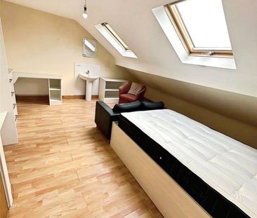 8 bedroom house to rent Talbot Road, Fallowfield, Manchester, M14 - Photo 4
