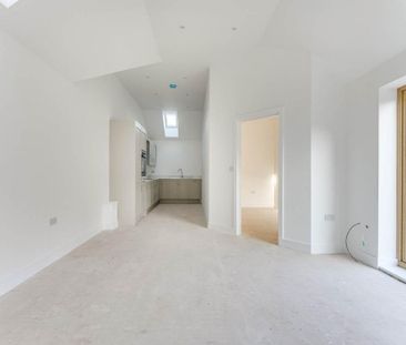 2 bedroom semi-detached bungalow to rent - Photo 1