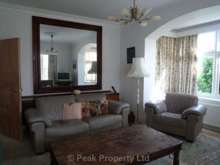 1 Bed - Huge Rooms, Room 1, Canewdon Road, Westcliff On Sea - Photo 5