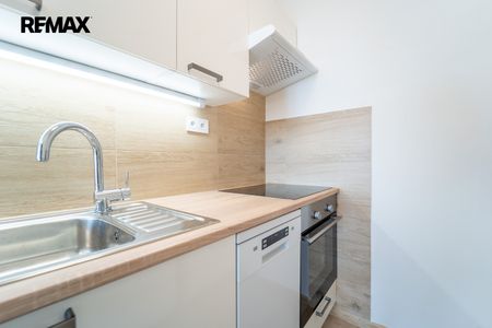 Pronájem bytu 2+kk v družstevním vlastnictví 49 m², Praha 4 - Háje - Photo 5