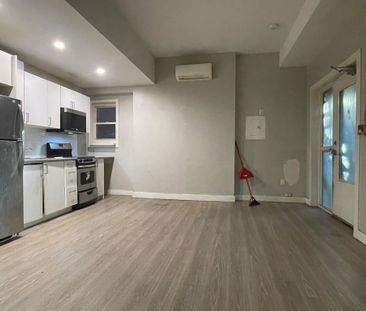 For Lease - 70 Victoria Avenue Unit# #9, Hamilton, Ontario - Photo 3