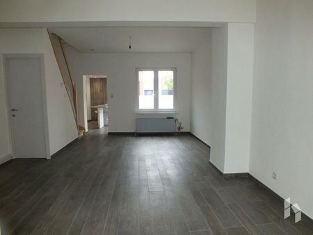 Huis te huur - Photo 2