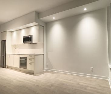 For Lease - 1928 Lakeshore Boulevard, Toronto, Ontario - Photo 1