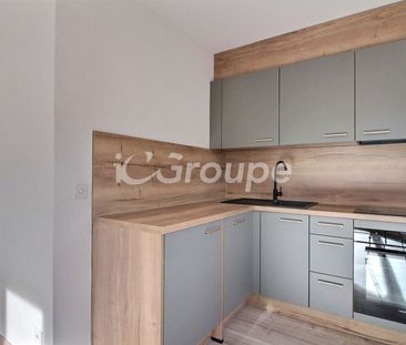 Renovated studio for rent a few steps from the city center of Sion. - Photo 6