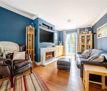 4 bedroom terraced house to rent - Photo 1