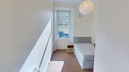 3 bedroom apartment to rent - Photo 3