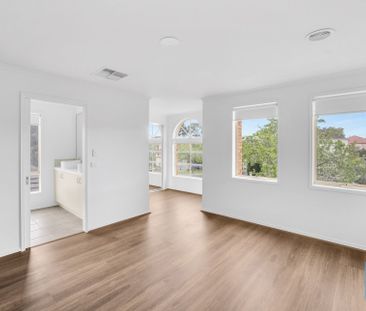 STUNNING FAMILY HOME - Photo 3