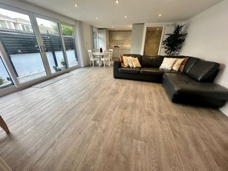 Magna Road, Bournemouth - Photo 3