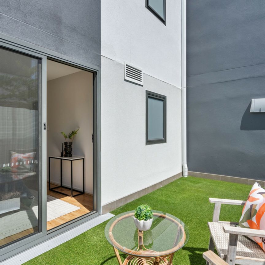 Experience the Luxury Lifestyle at Palmyra Apartments Estate - Photo 1