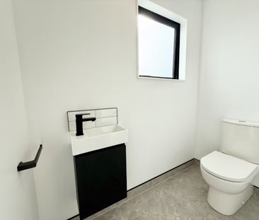 57 Dampier Street, Woolston - Photo 1