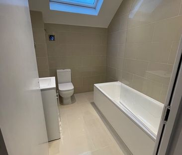 Room in a Shared Flat, Warham Road, CR2 - Photo 6
