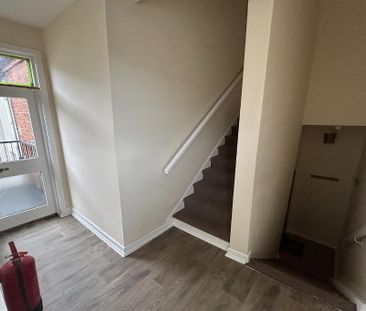 3, 158 Cliftonpark Avenue, Cliftonville Road, Belfast, BT14 6DT - Photo 5