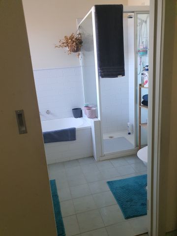 Taylors Lakes - Photo 2