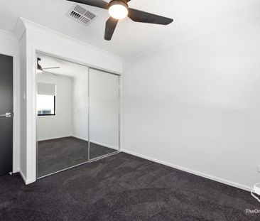 4 Bedroom townhouse available 3/11/2025 - Photo 3
