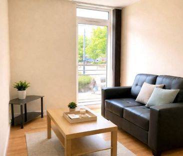 5 bed Flat 5 Montgomery Place, 33 Montgomery Terrace Road - Photo 2