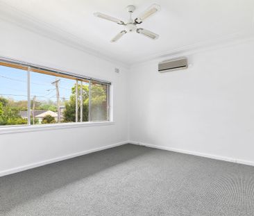 29 Ferguson Street, Forestville NSW 2087 - House For Rent | Domain - Photo 6