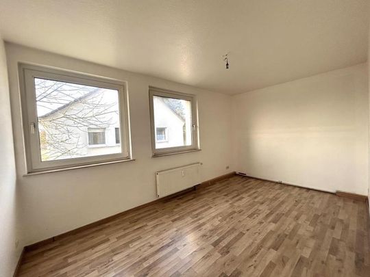 Helle 3-Zimmer Wohnung mit Balkon in Leverkusen Opladen - Photo 1