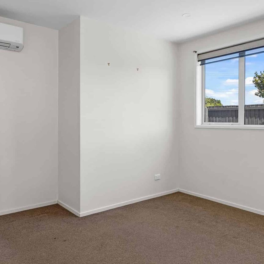 Move into Marlow - Photo 1