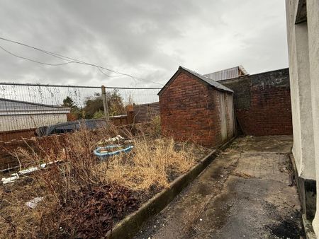 2 bedroom maisonette to rent - Photo 3