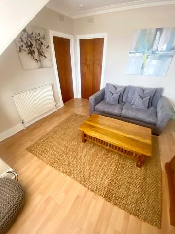 1 Bed Flat, Claremont Place, AB10 - Photo 2